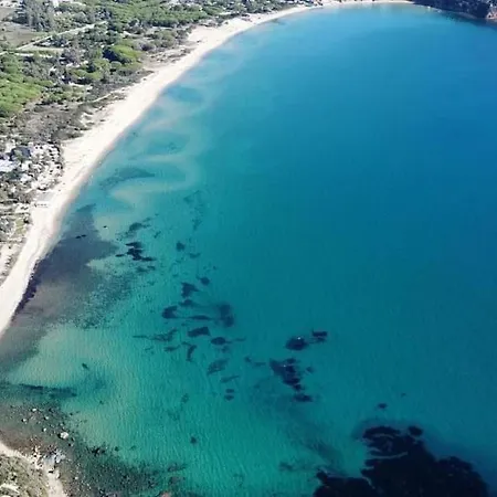 펜션 Mare Fuori Lacona 카폴리베리